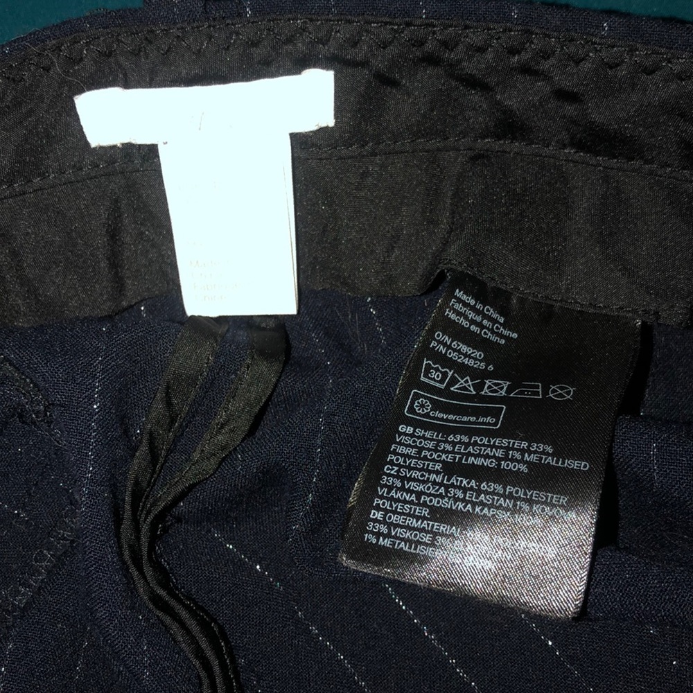 Women’s slacks - Picture 2 of 4
